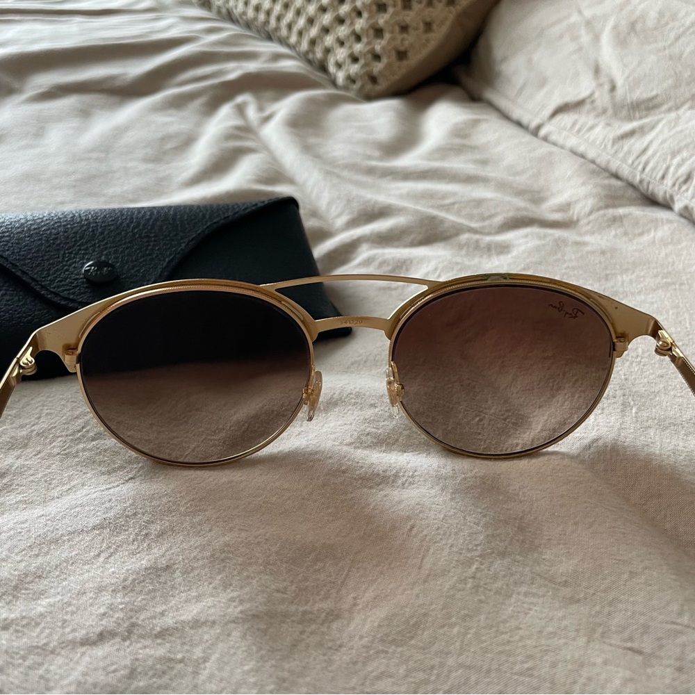 Raybans With Case - image 6